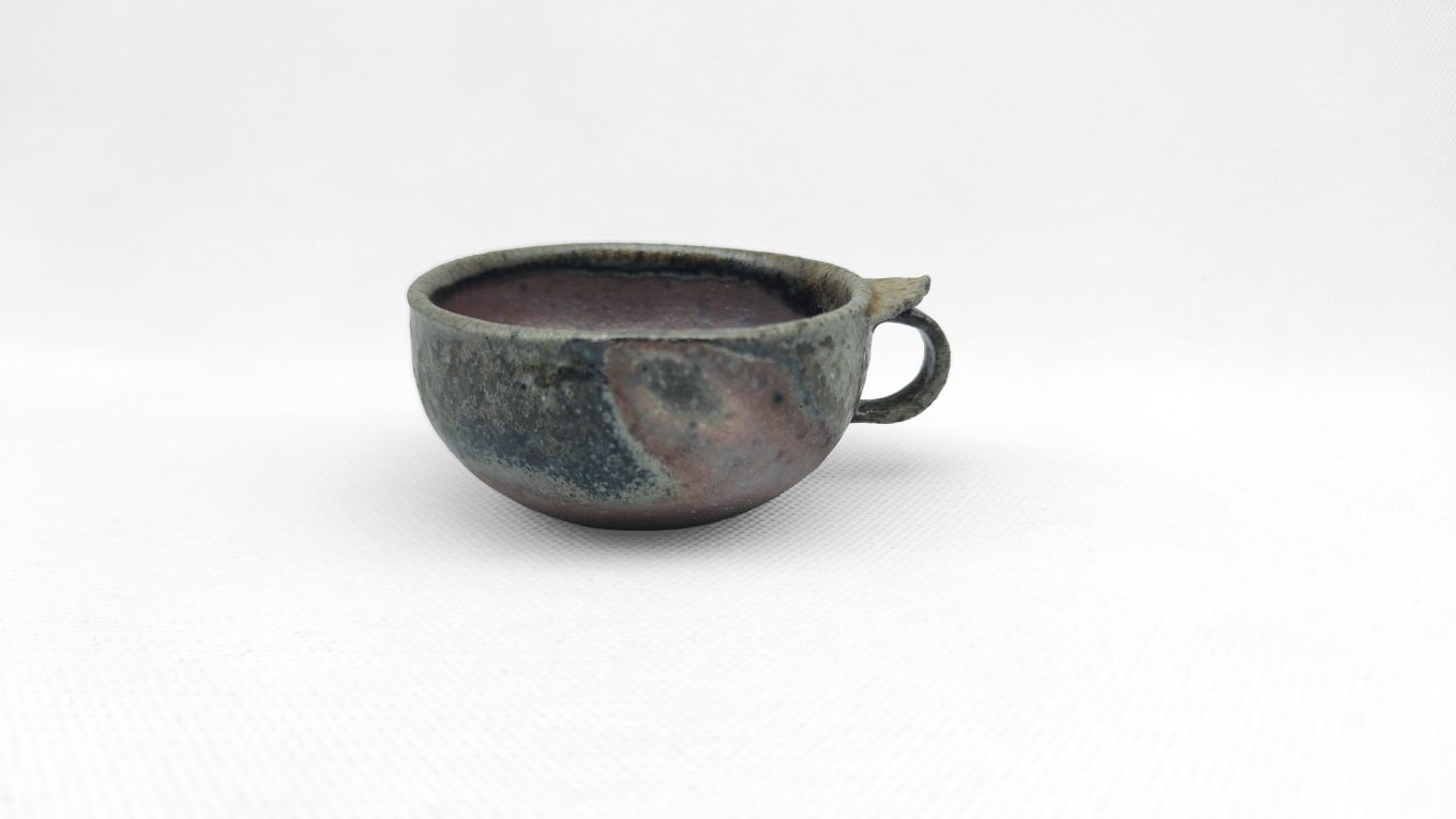 宋代如意意象把杯，一道茶舍紫砂柴烧茶器作品